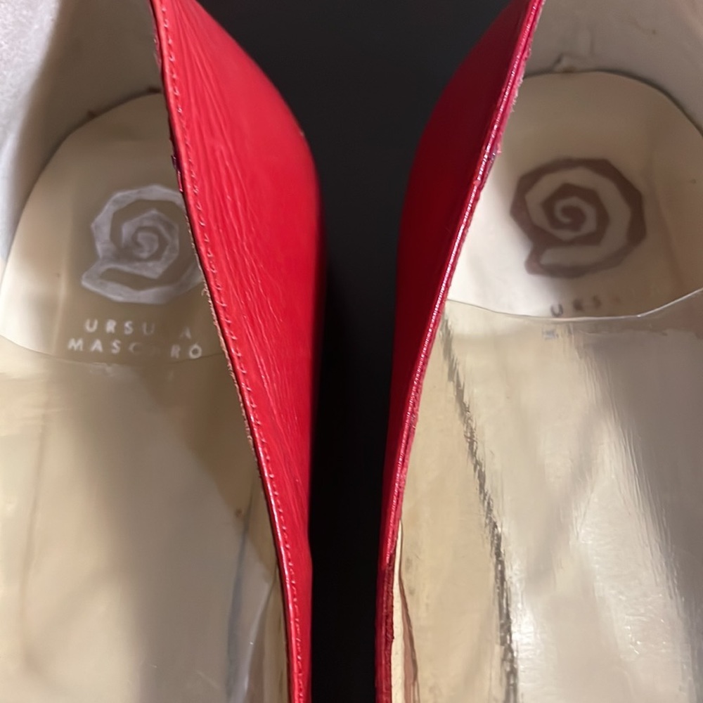 Ursula Mascaro Size 38 US 8 Red Flats Great Condition Flower on top of shoe - Picture 4 of 13